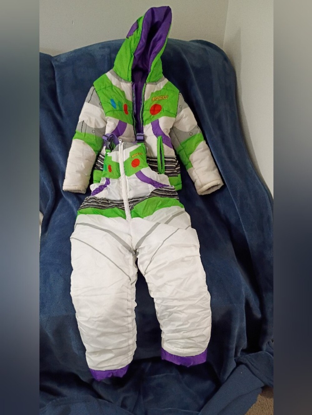 Disney Buzz Light-year Snow Suit (5/6)